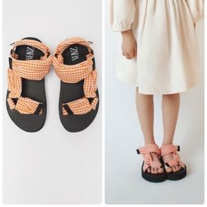 Zara Girls Gingham Sandals, Size 5.5